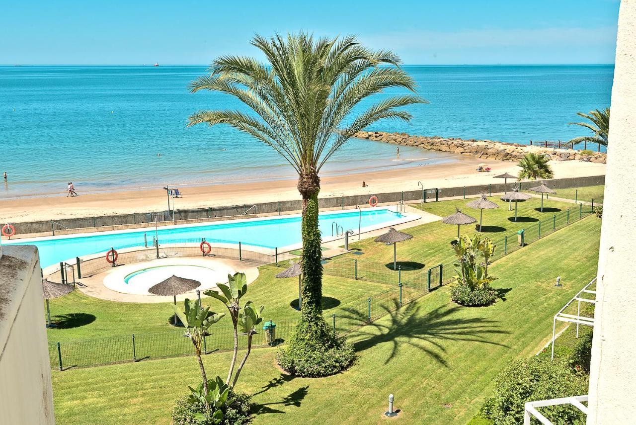 On Beach Deluxe Apartment With Pools And Own Garden El Puerto de Santa María Exterior foto