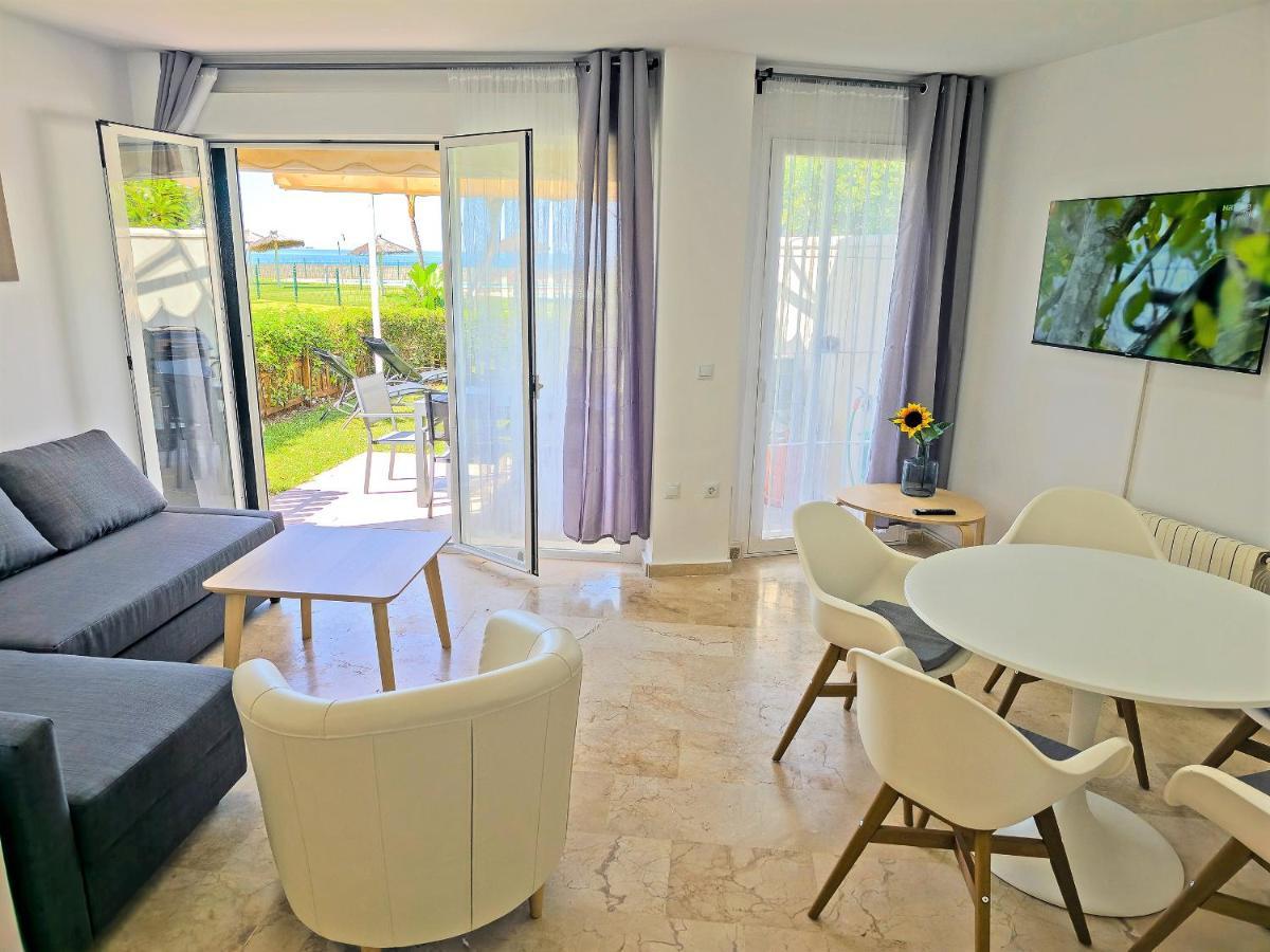 On Beach Deluxe Apartment With Pools And Own Garden El Puerto de Santa María Exterior foto